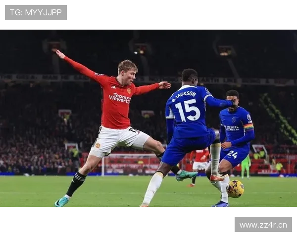 曼联防线失误频繁问题持续存在，对球队稳定性及赛季争冠形势产生负面影响